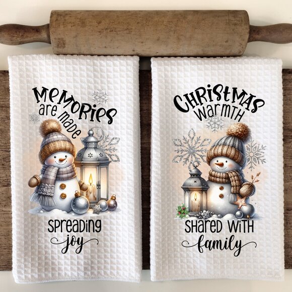Snowman Holiday Towel Set, Christmas Kitchen Towel, Cute snowman towels - Picture 1 of 10